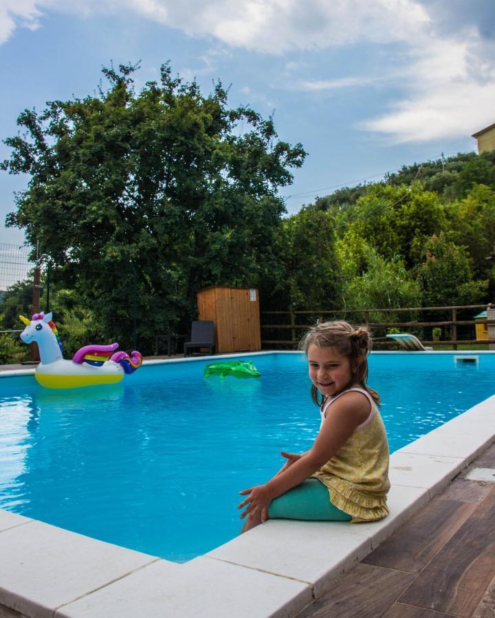B&B Il Rustico Сестри-Леванте Экстерьер фото